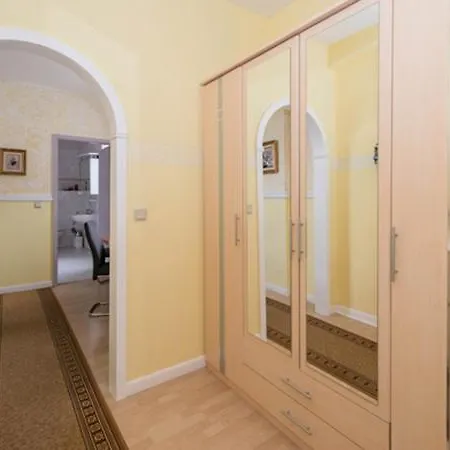Apartment Apartments Zur Koenigsburg Erfurt